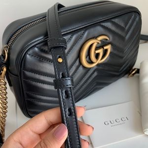 Like New Gucci GG Marmont Small Handbag